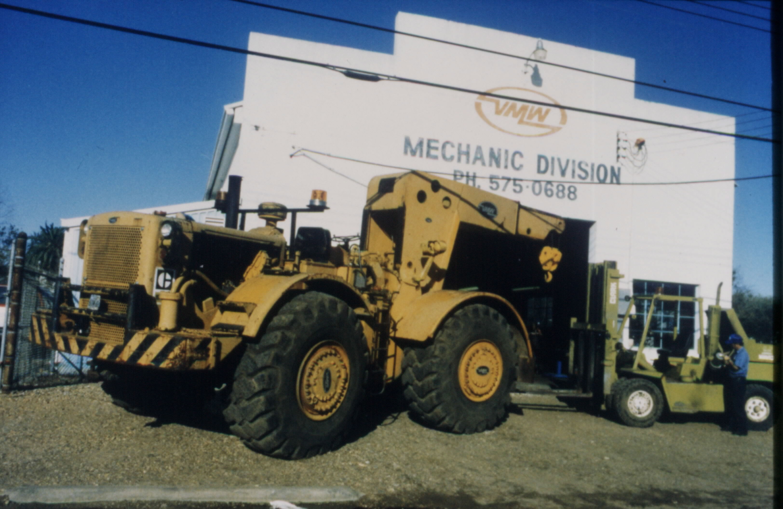 VMD Building, 988, Forklift.jpg