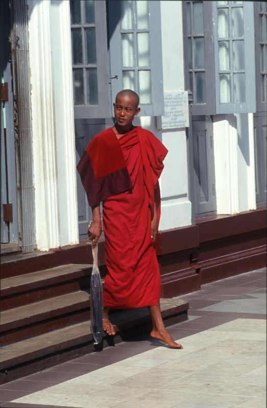 Yangon, at Shwedagon Paya