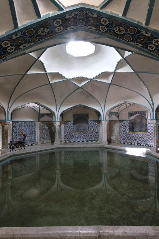 Kerman, Hammam-e Ganjali Khan