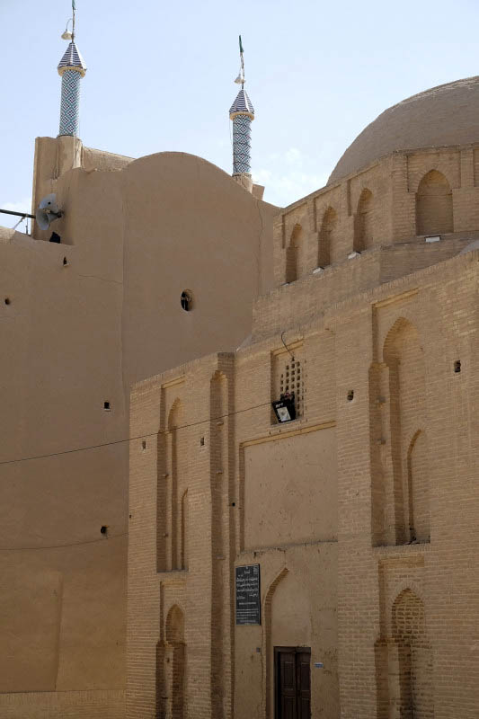 Yazd, Tombs of the 12 mams