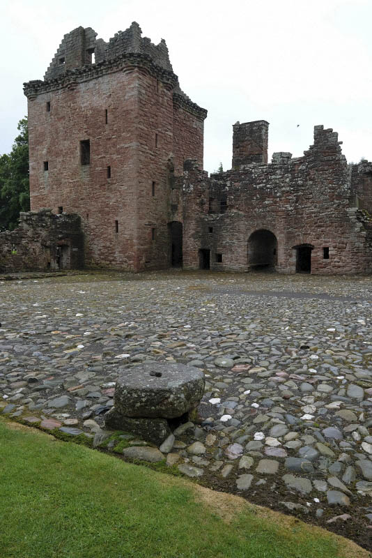 The Walled Garden of Fraser Castle