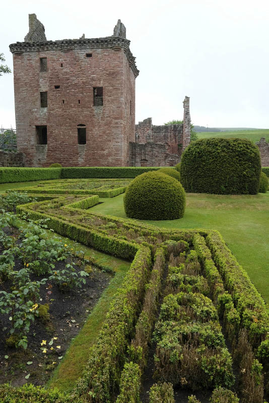 The Walled Garden of Fraser Castle