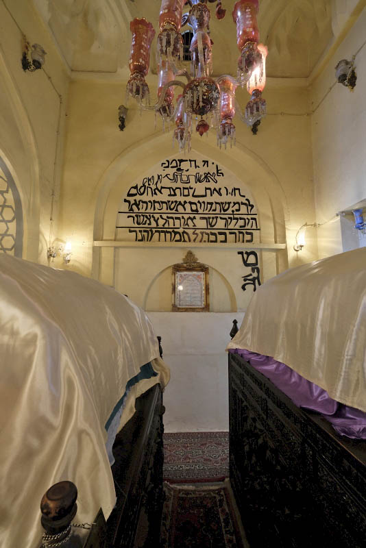 Hamadan, Esther Tomb