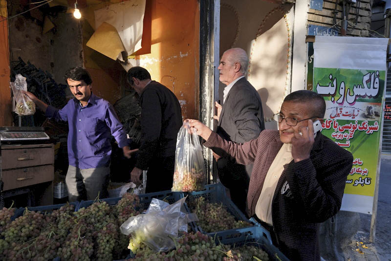 Hamadan, Baba Taher Street