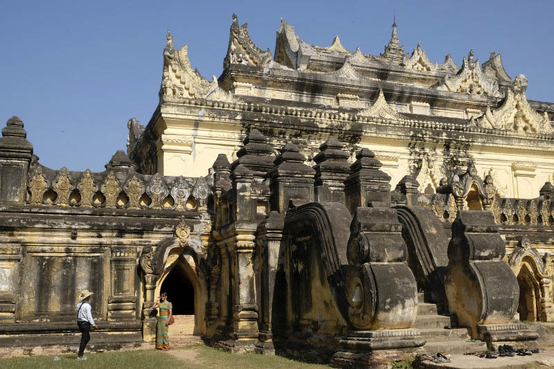 Inwa, Maha Aungmye Bonzan