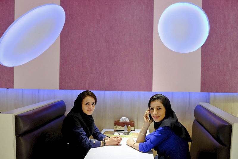 Hamadan, Cafe