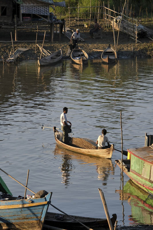 Mandalay, Irawadi River