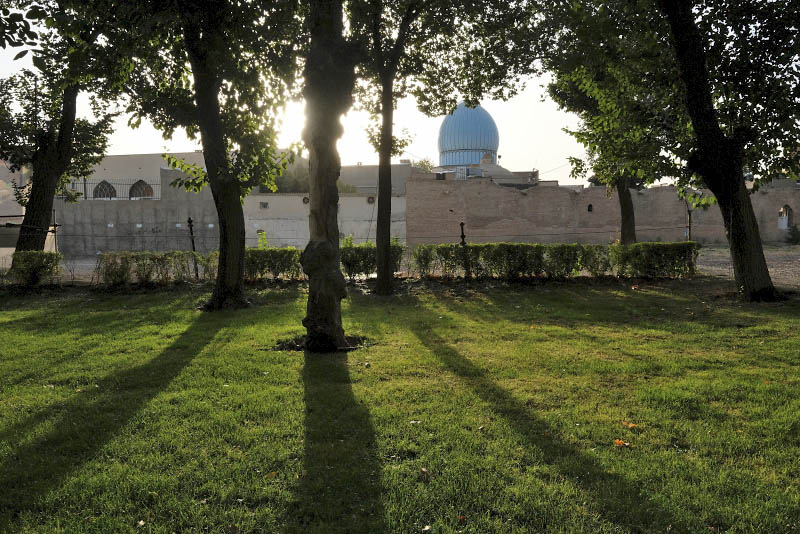 Qazvin, Chehel Sotun