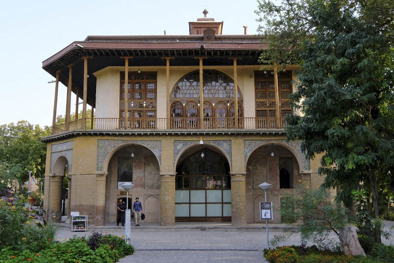 Qazvin, Chehel Sotun