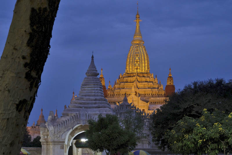 Bagan, Ananda
