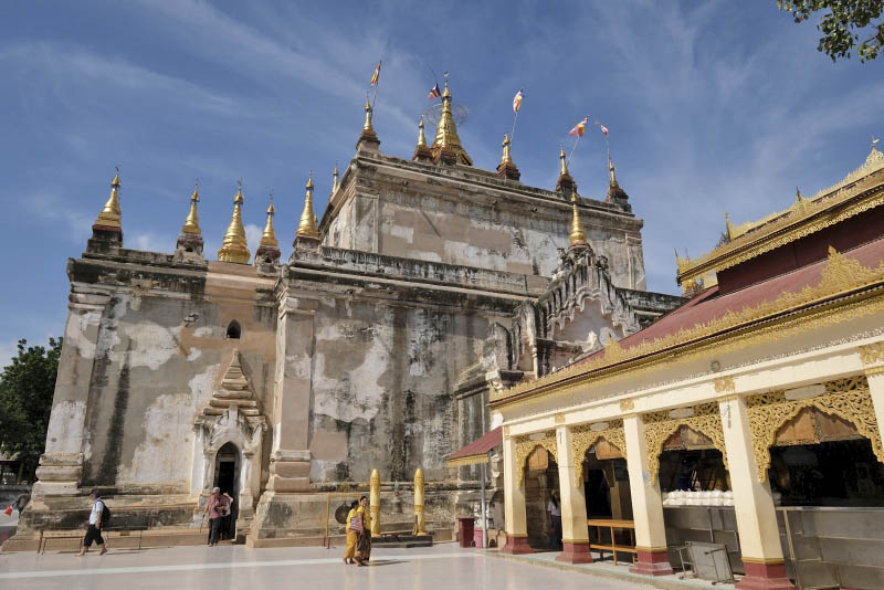 Bagan, Manuha Paya