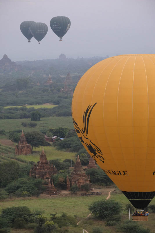 Bagan, Balloon Flight