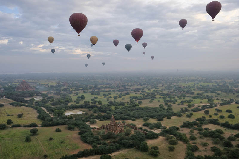 Bagan, Balloon Flight