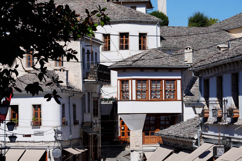 Gjirokastr, Qafa and Pazarit