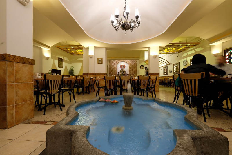 Tabriz, Traditional Restaurant