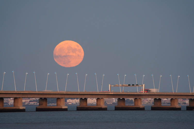 Vasco da Gama Bridge, Lisbon, Portugal