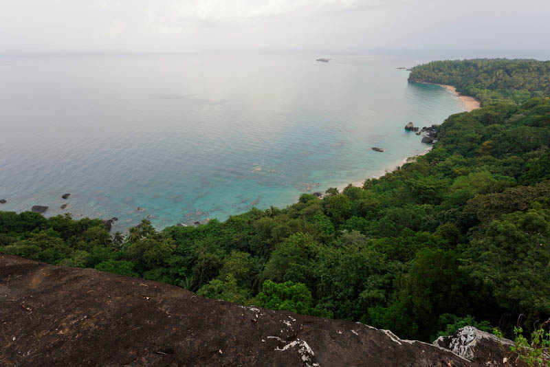 Prncipe Island, Antenas Lookout, Macaco Beach