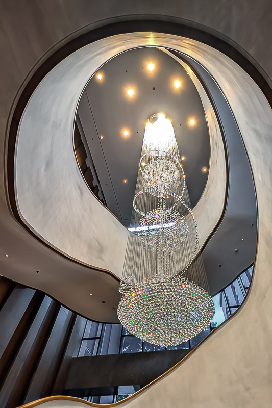 Emeishan Le Méridien Hotel Chandelier