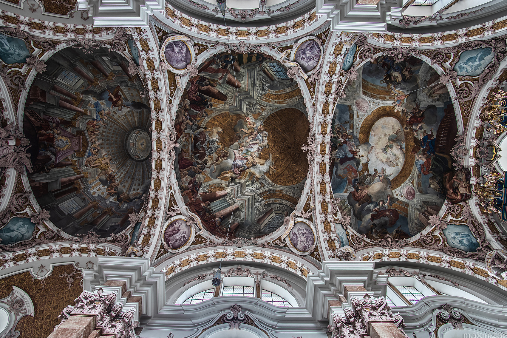 Innsbruck. Dom zu St. Jakob
