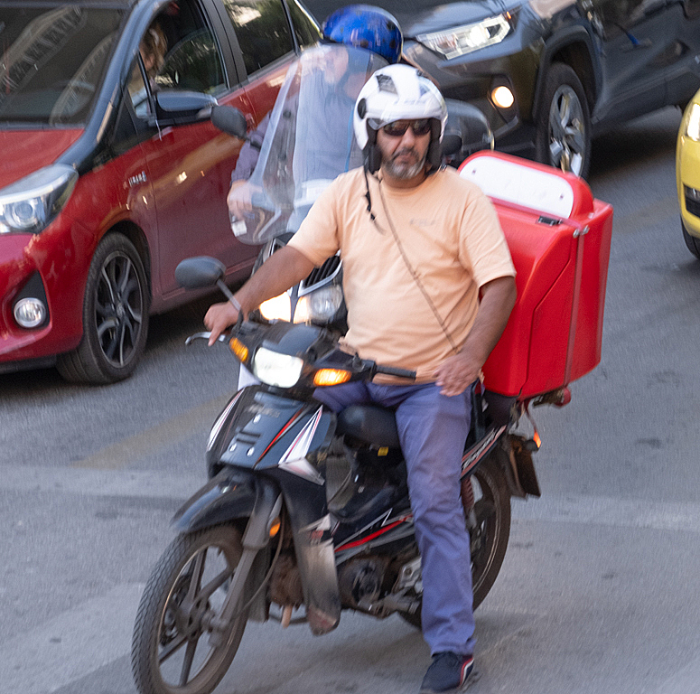 DELIVERY MAN