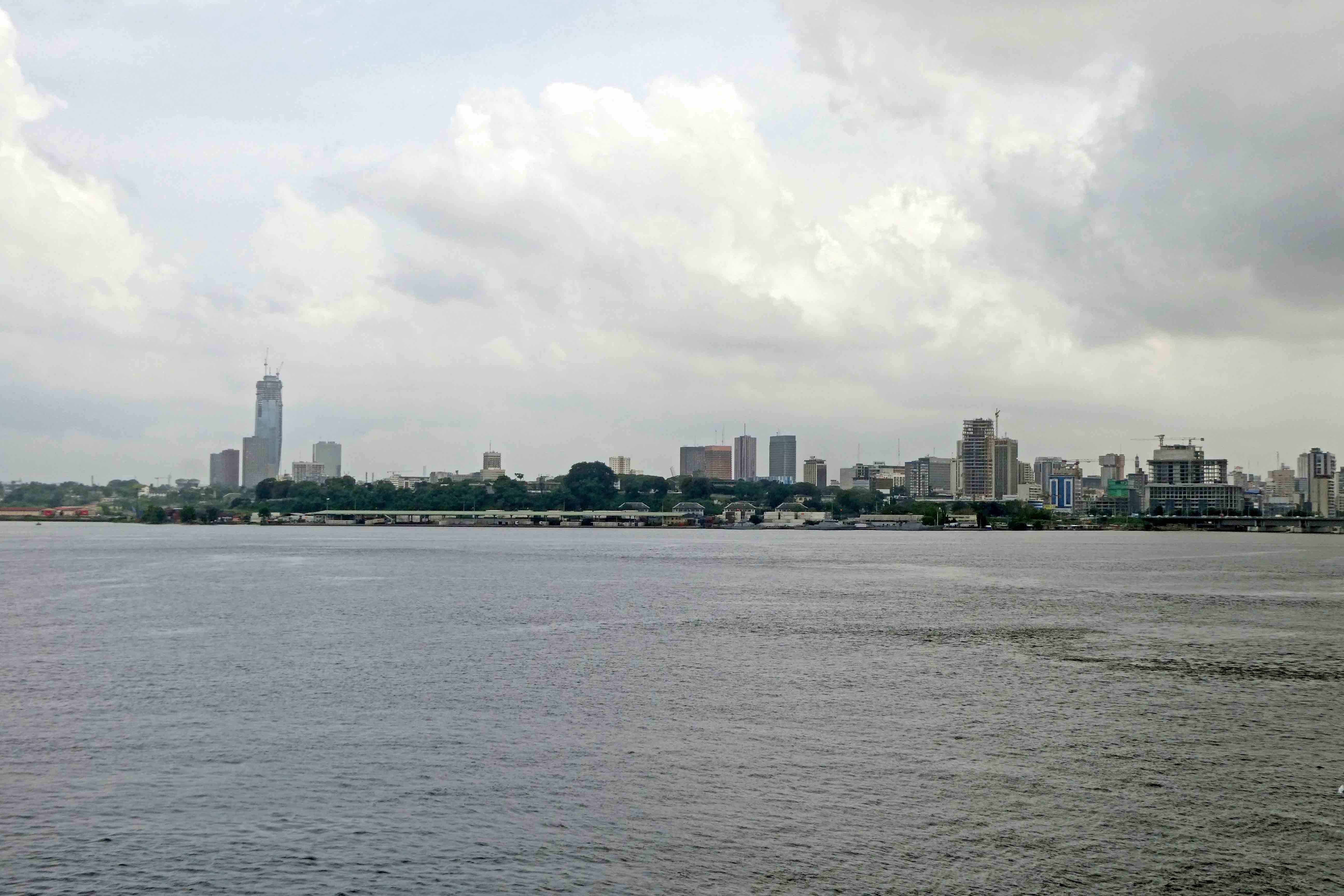 The skyline of Abidjan, Cote dIvoire (Ivory Coast).JPG