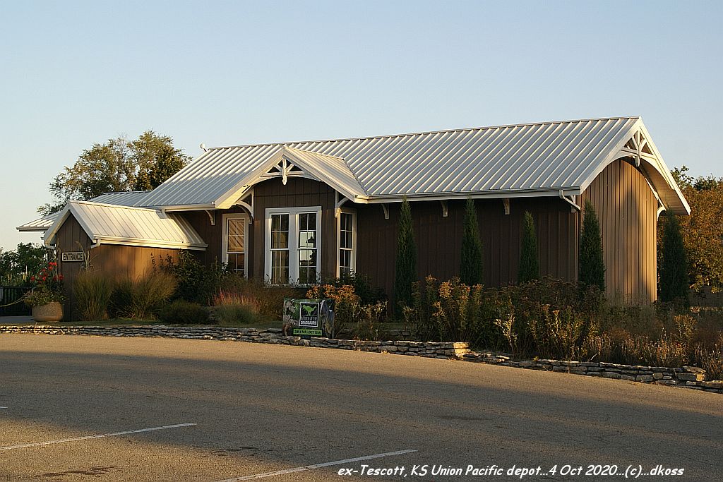 ex-Tescott, KS UP depot-001.jpg