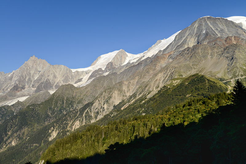 Col de Voza, from left Aiguille du Midi 3842m, Mont Blanc du Tacul 4248m, Aiguille du Goter 3863m, Dme du Goter 4304m