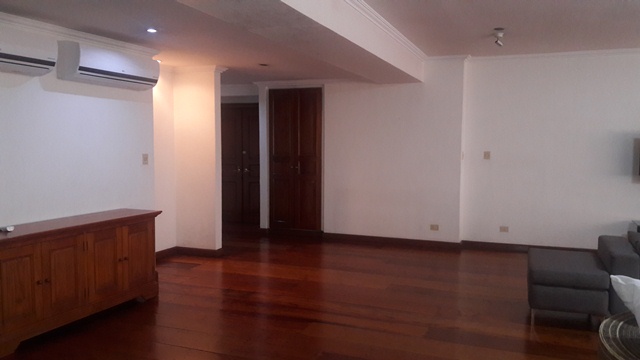 o12/66/242466/1/170876789.uxOy5rJ5.PacificAyala.Livingroom.jpg