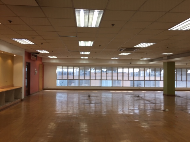 580SQm Office Space along Legaspi Village