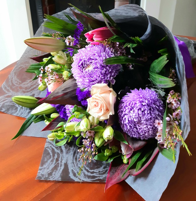 Anniversary flowers 