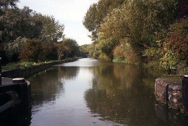 River Lea, Autumn in Hertford 