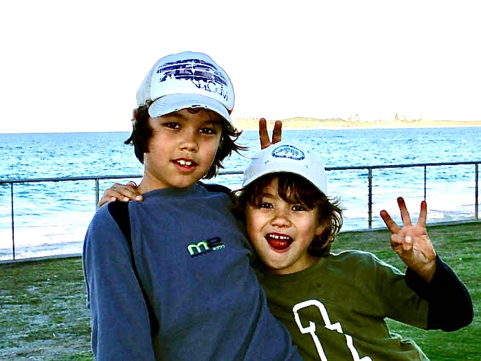 Brothers, Mooloolaba, 2007
