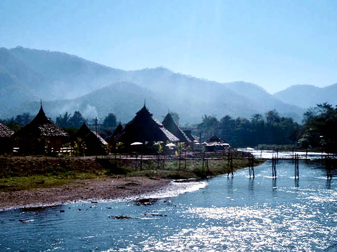 Early morning light over the River Pai