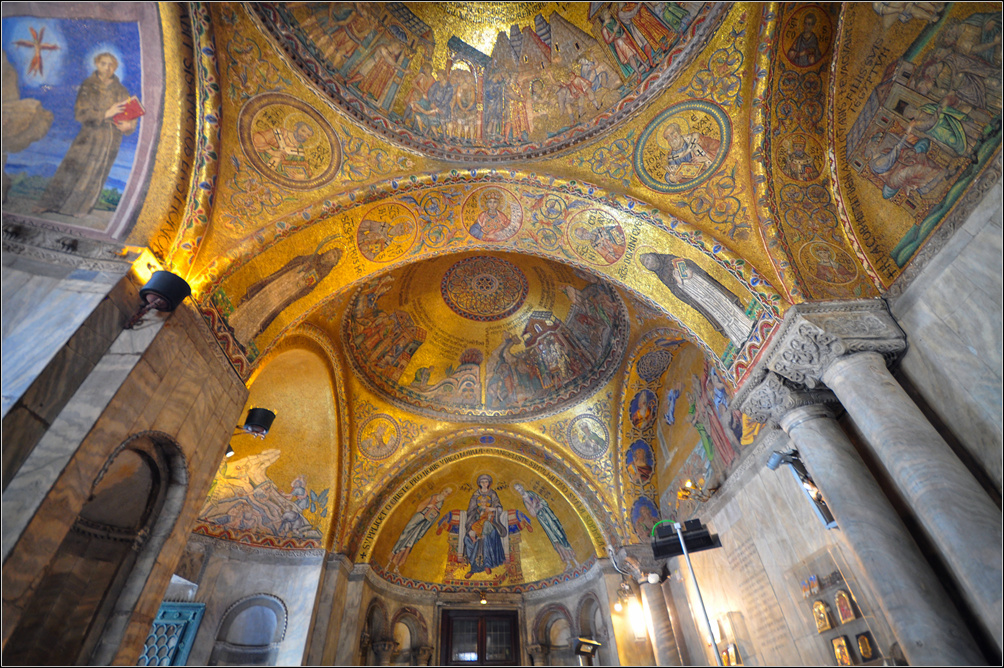 DSC_7895_1.jpg