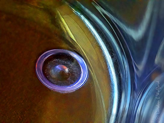 Abstract P1020285
