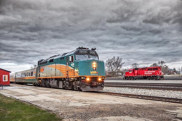 The 6:22 VIA Train 41 Torontobound 90D20110