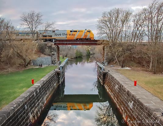 The 6:22 VIA Rail Train Crossing The Canal 90D62212