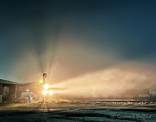 CP 9372 Under Night Fog Bow (iPhone14-1935)