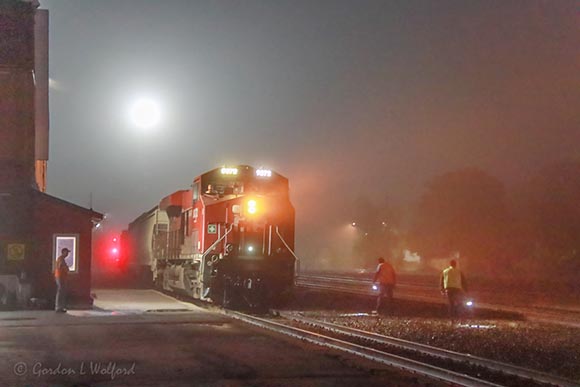 CP 230 On A Foggy Night 90D77310