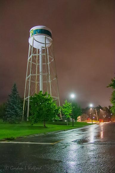 Wet Old Mill Road At The Water Tower 90D82123-7