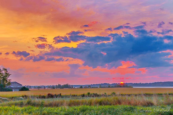 Sunrise Beyond Distant Rideau Canal 90D85915-9