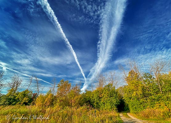 Three Contrails (iPhone14-2305)