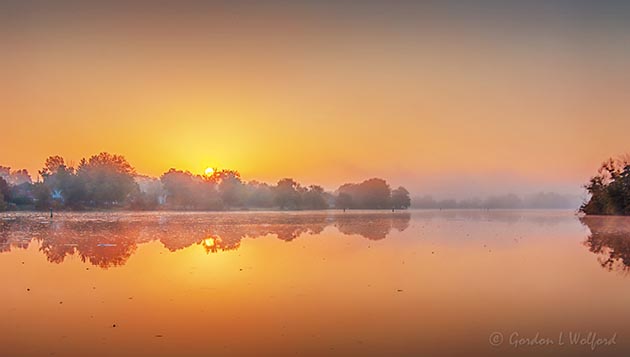 Foggy Lower Reach Sunrise 90D88009-13