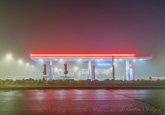 A&W & ESSO In Night Fog 90D101082-6