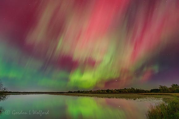 20241010 Aurora Beyond Irish Creek Reflected 90D130964