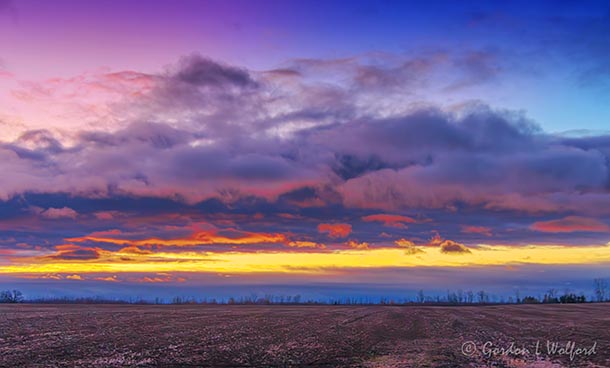 Dawn Clouds 90D132562-6