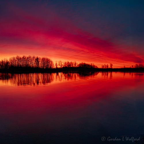 Irish Creek Sunrise 90D132954