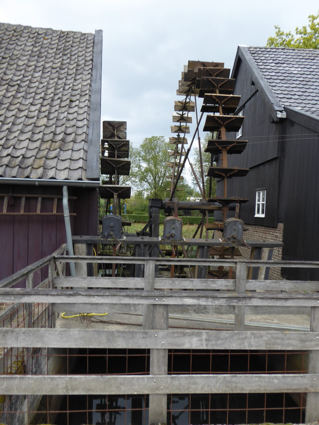 Watermolen in Opwetten