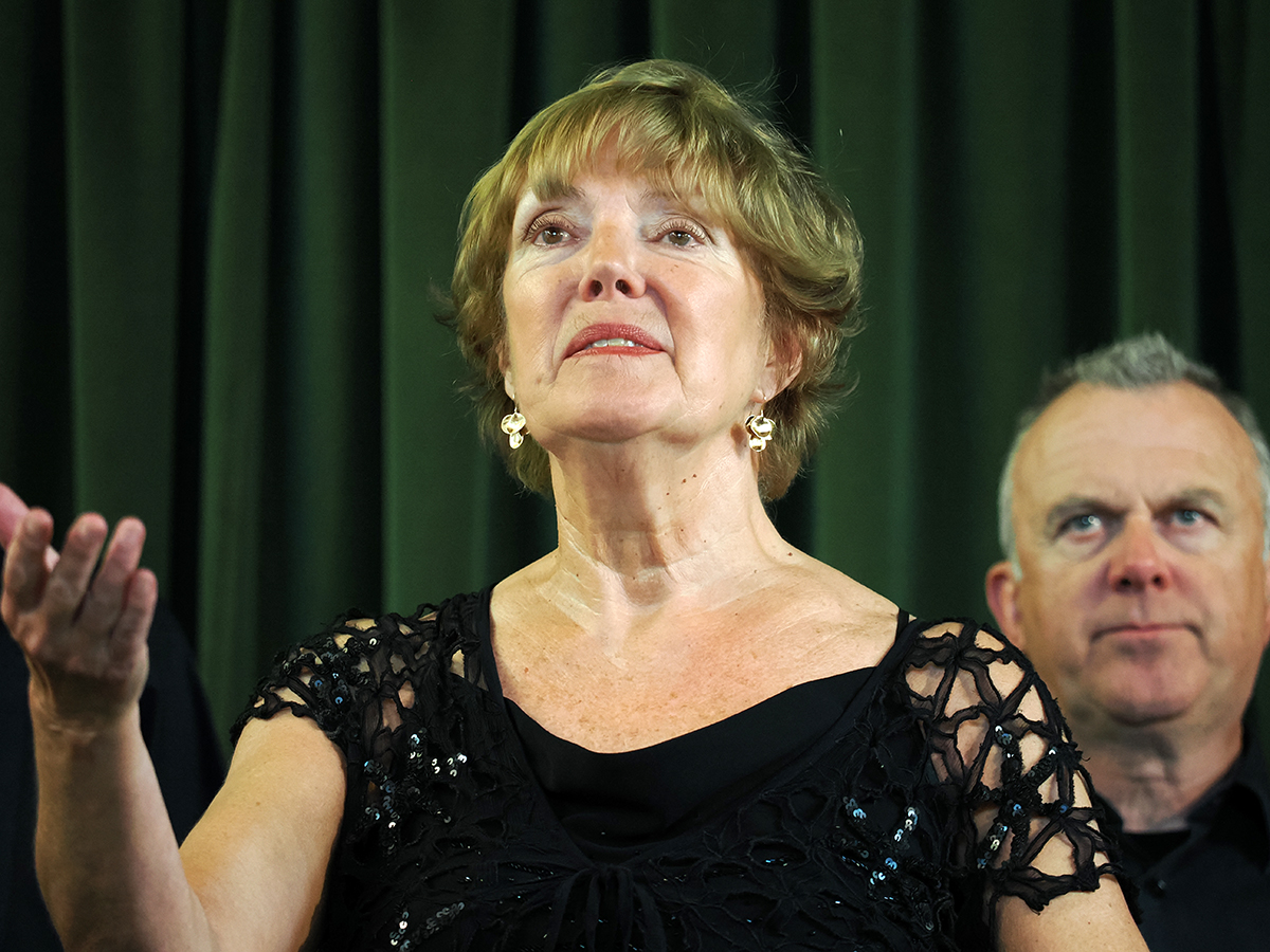 145_OM110873.JPG