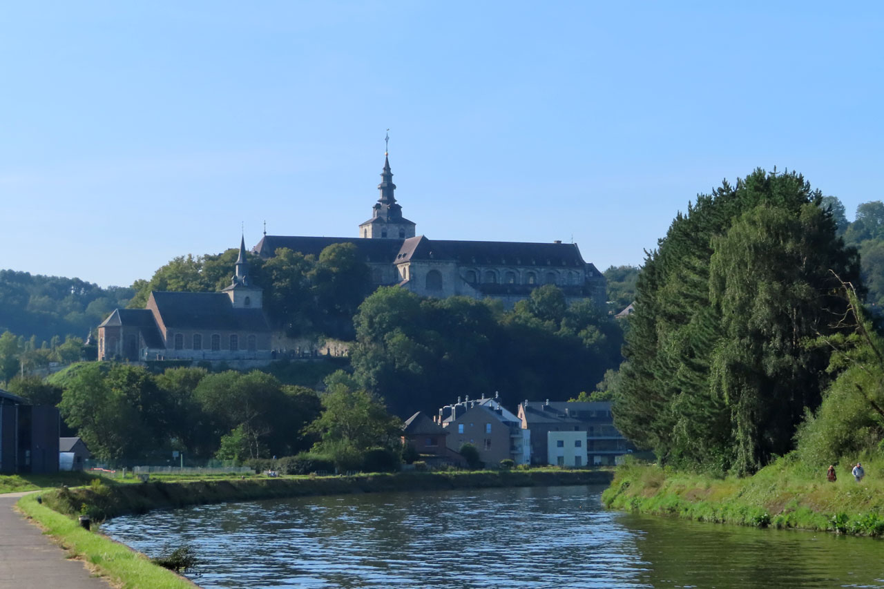 along the river Sambre